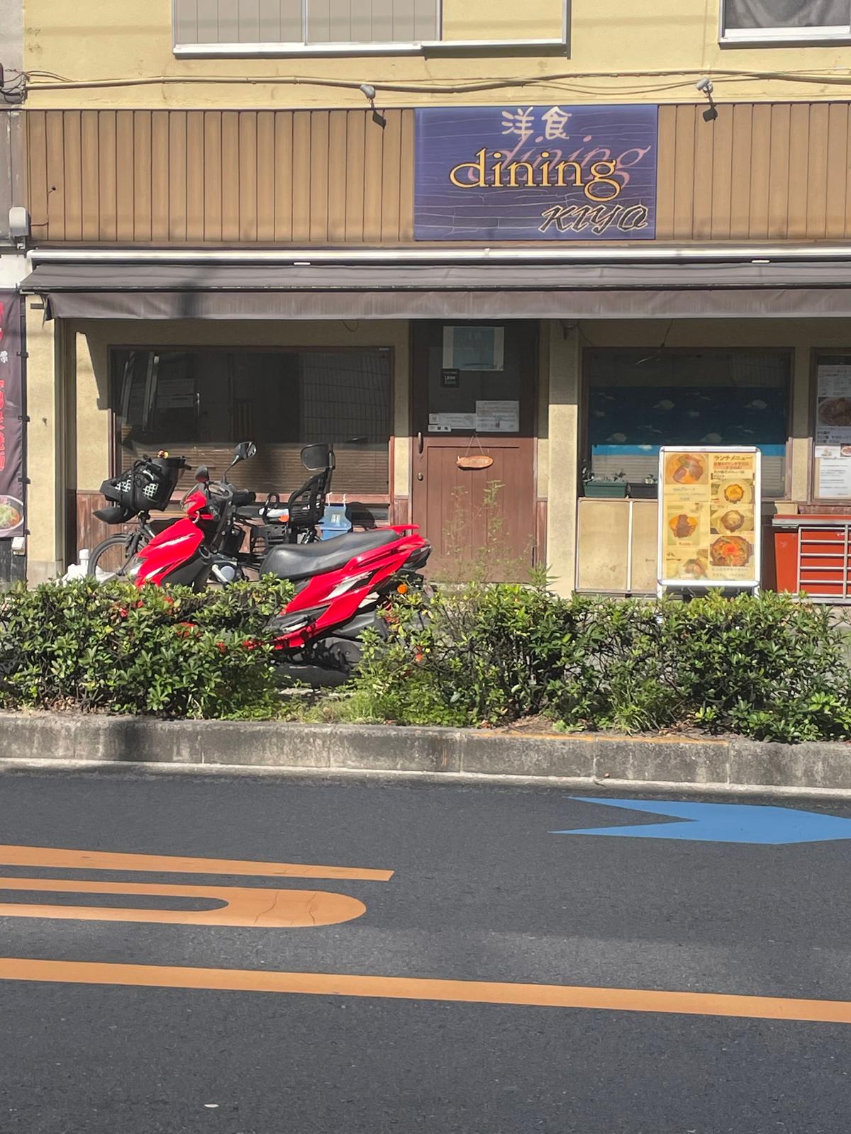 店構えにだまされてはいけません。
