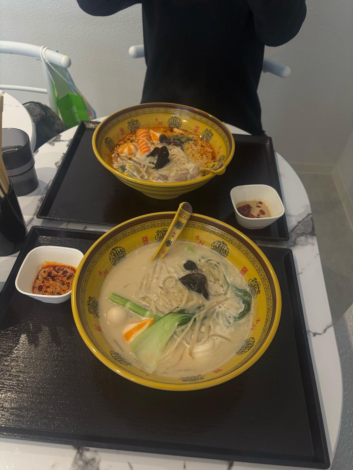 麻辣湯 ￥1300