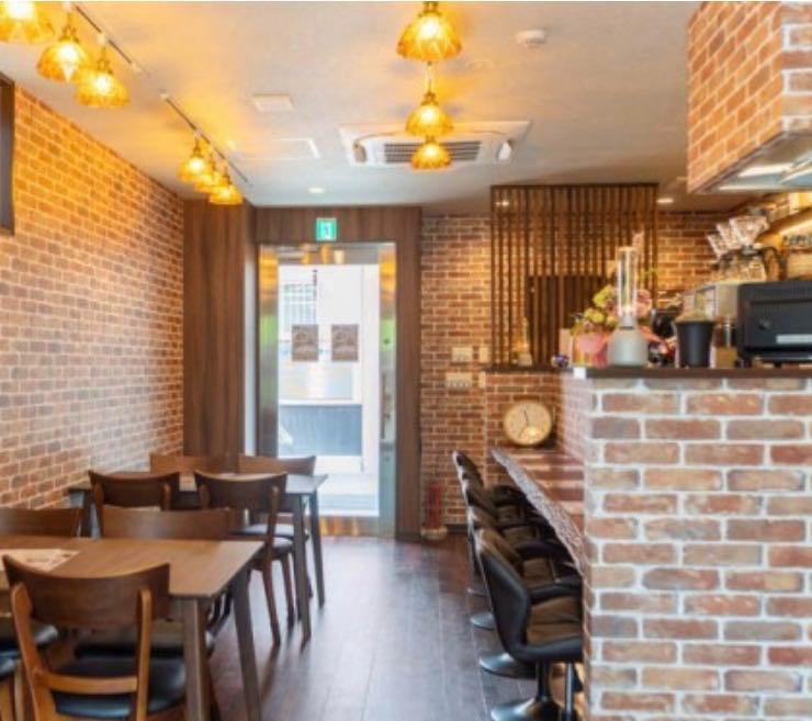 いい雰囲気の店内
