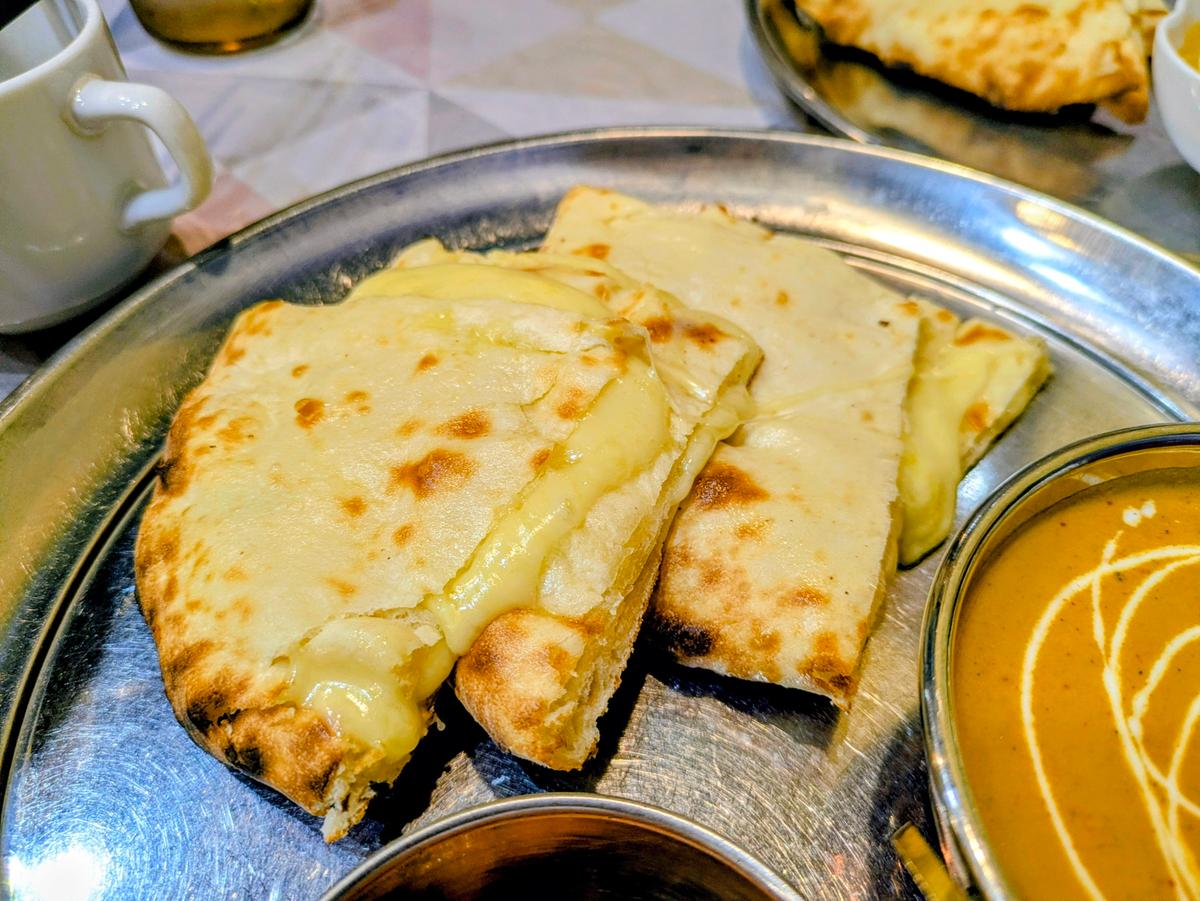 チーズナン、大好きです！