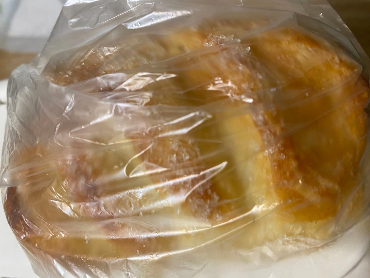 ザクザククロワッサン塩パン