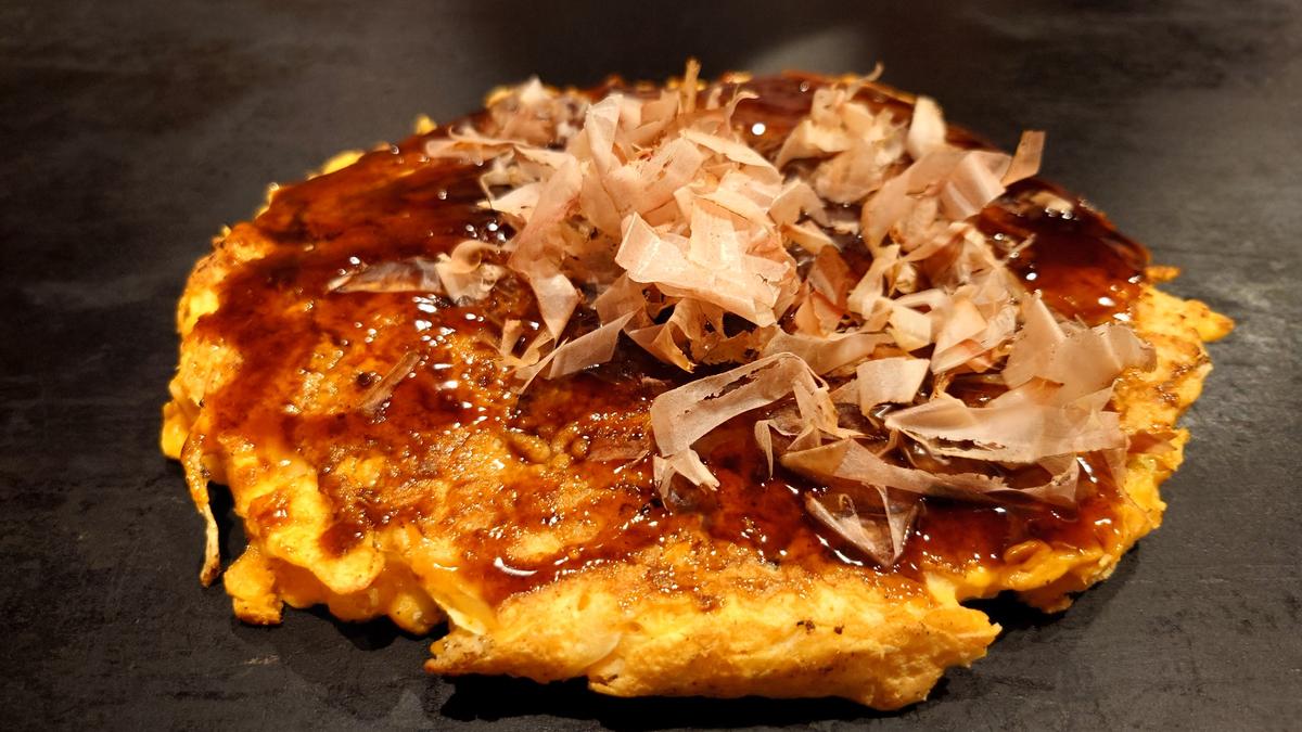 お好み焼き(豚)子どもが必死に食べていました