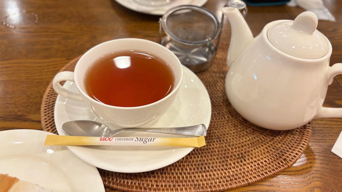 茶葉をたくさん入れてくれているので一煎目は時間を置くとけっこう濃いかも！笑