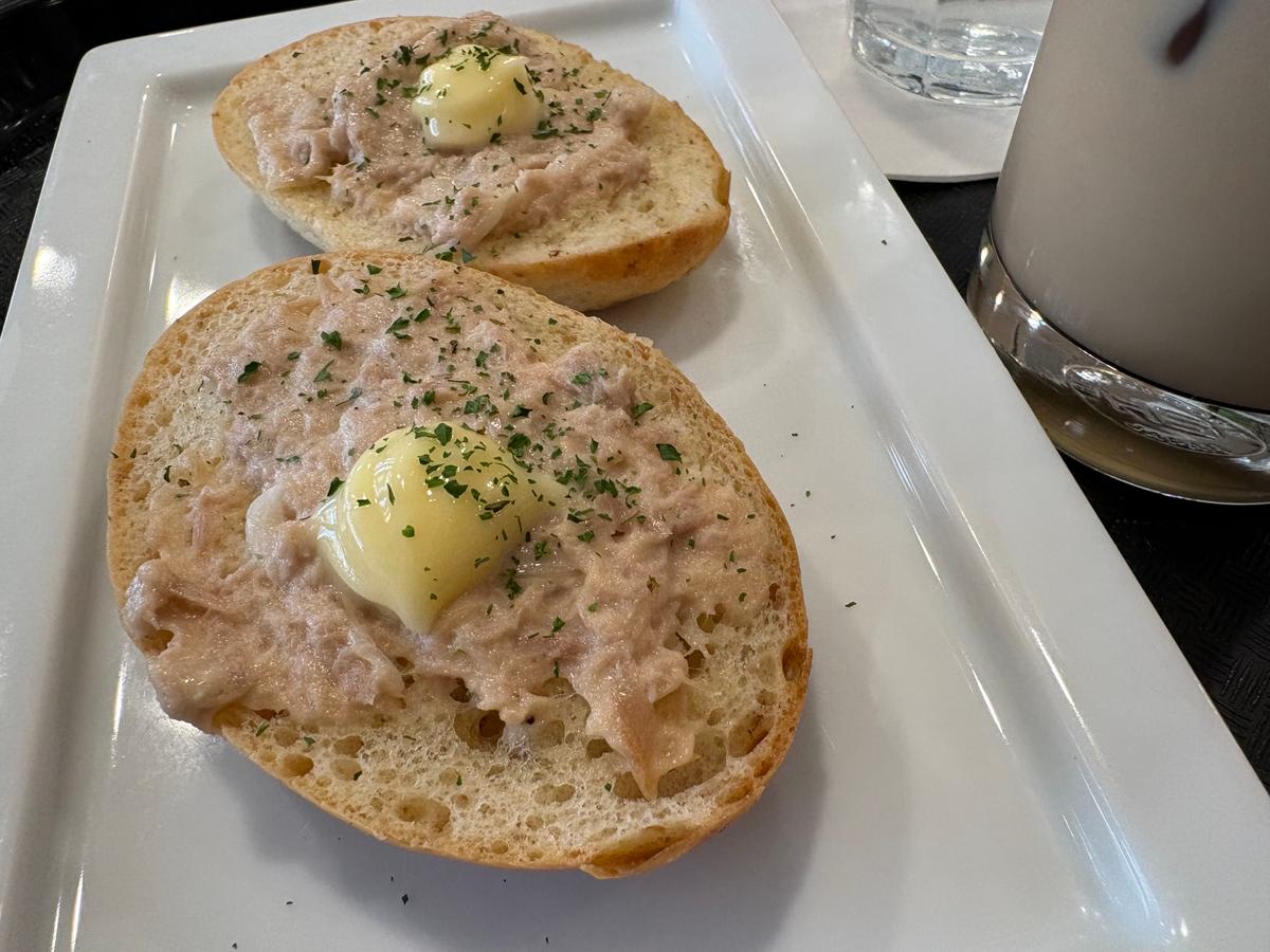 モーニング(ツナトースト)ドリンクつき500円！