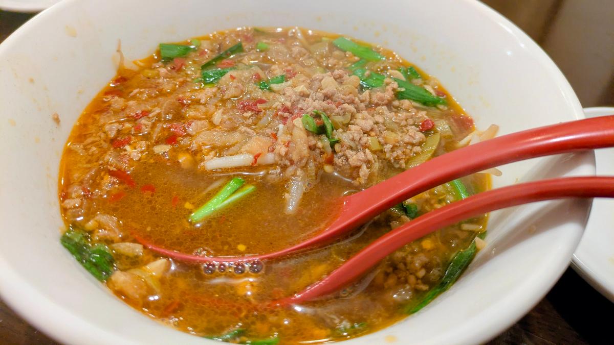 台湾ラーメンは間違いのないおいしさ👍