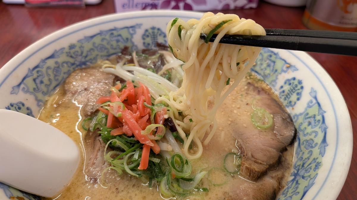 こってりんこラーメン　950円🍜