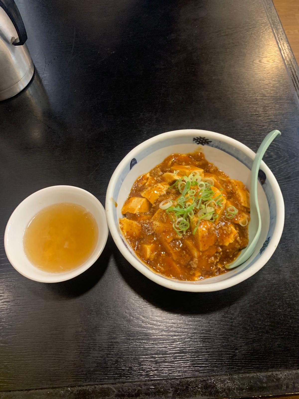 優しいたまごスープと麻婆丼