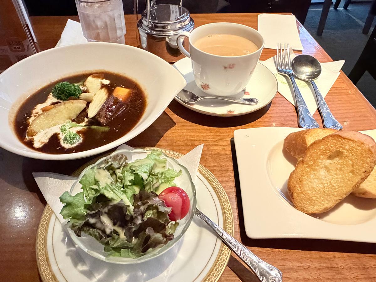 ビーフシチューのセット