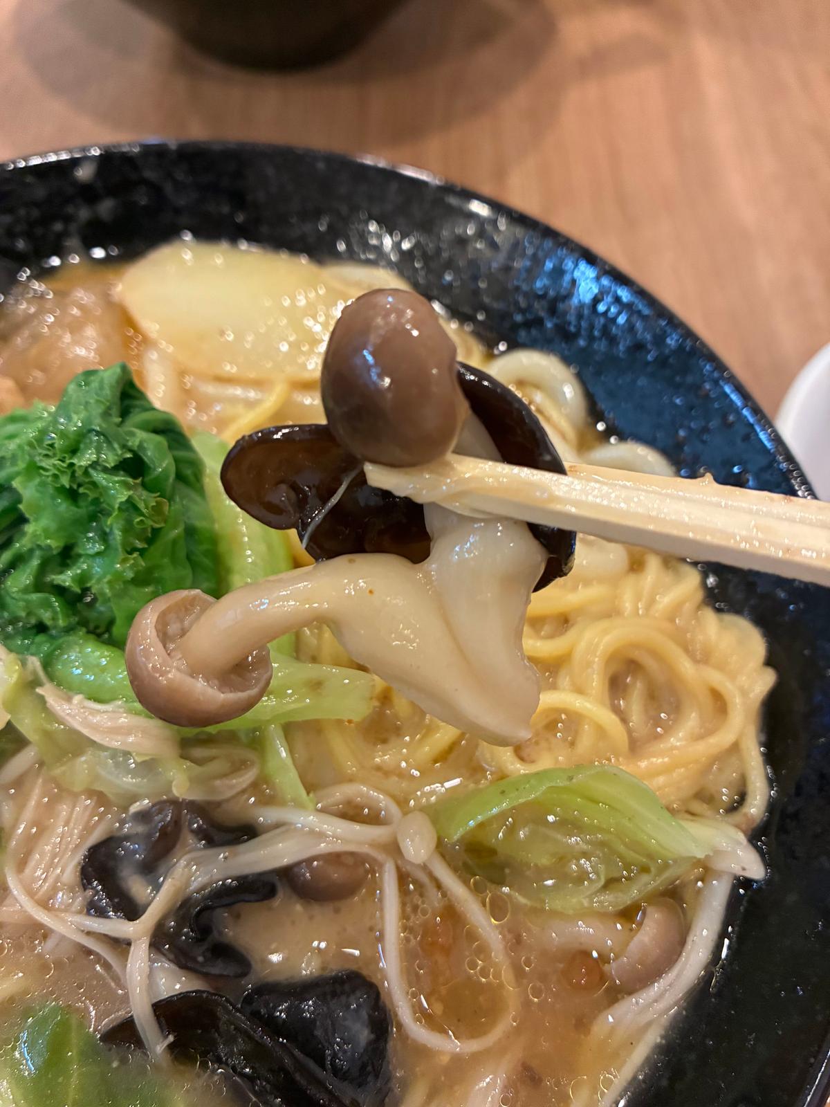 木耳＆しめじ