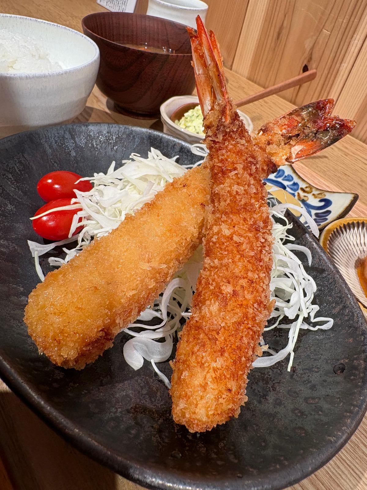 大きなエビフライ！