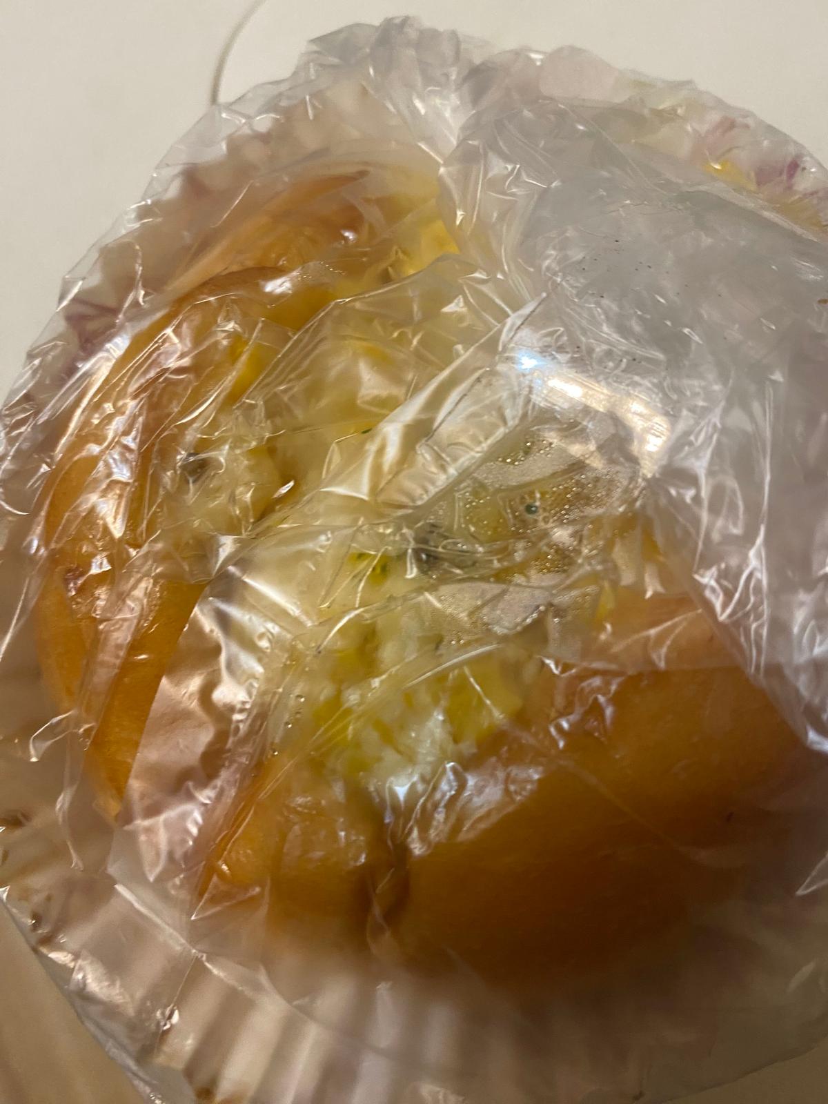 コーンパン