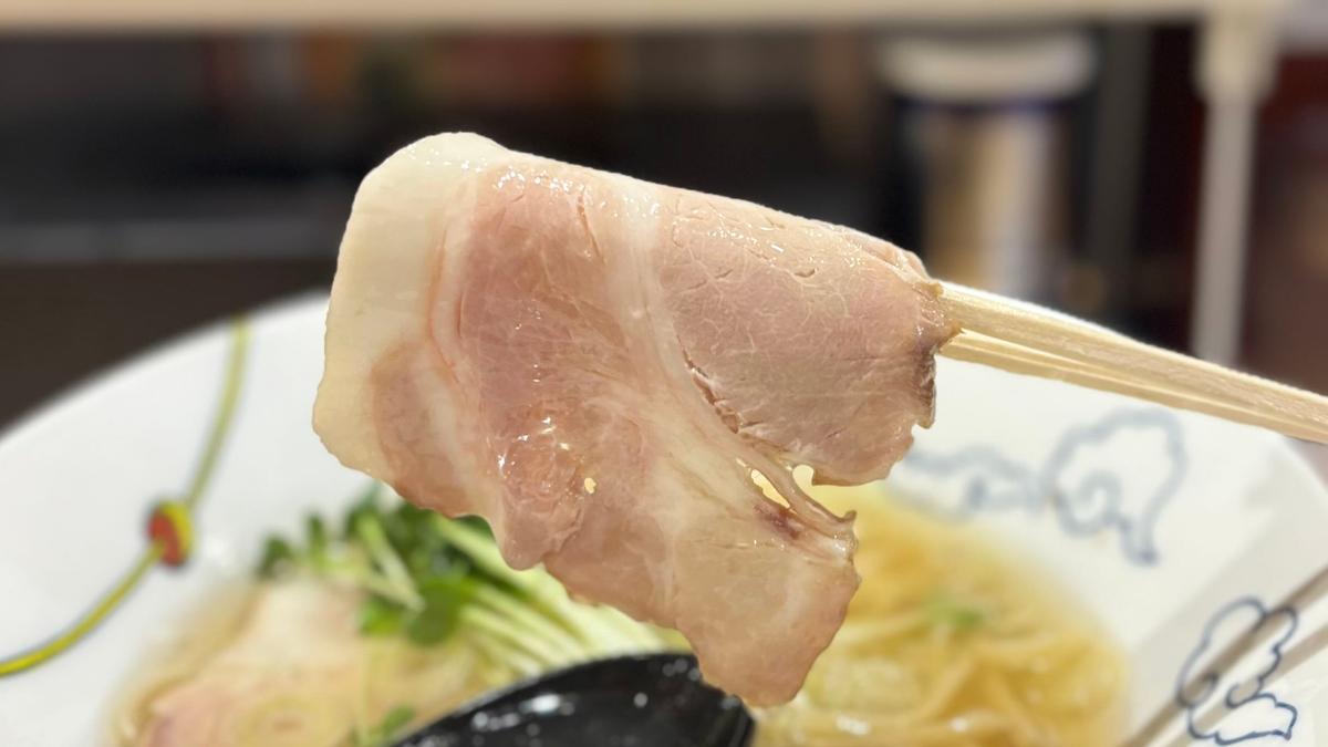 チャーシューはLINEクーポンで一枚追加！その日から使えますよ👌