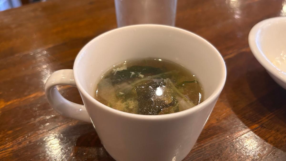 スープはコンソメ風