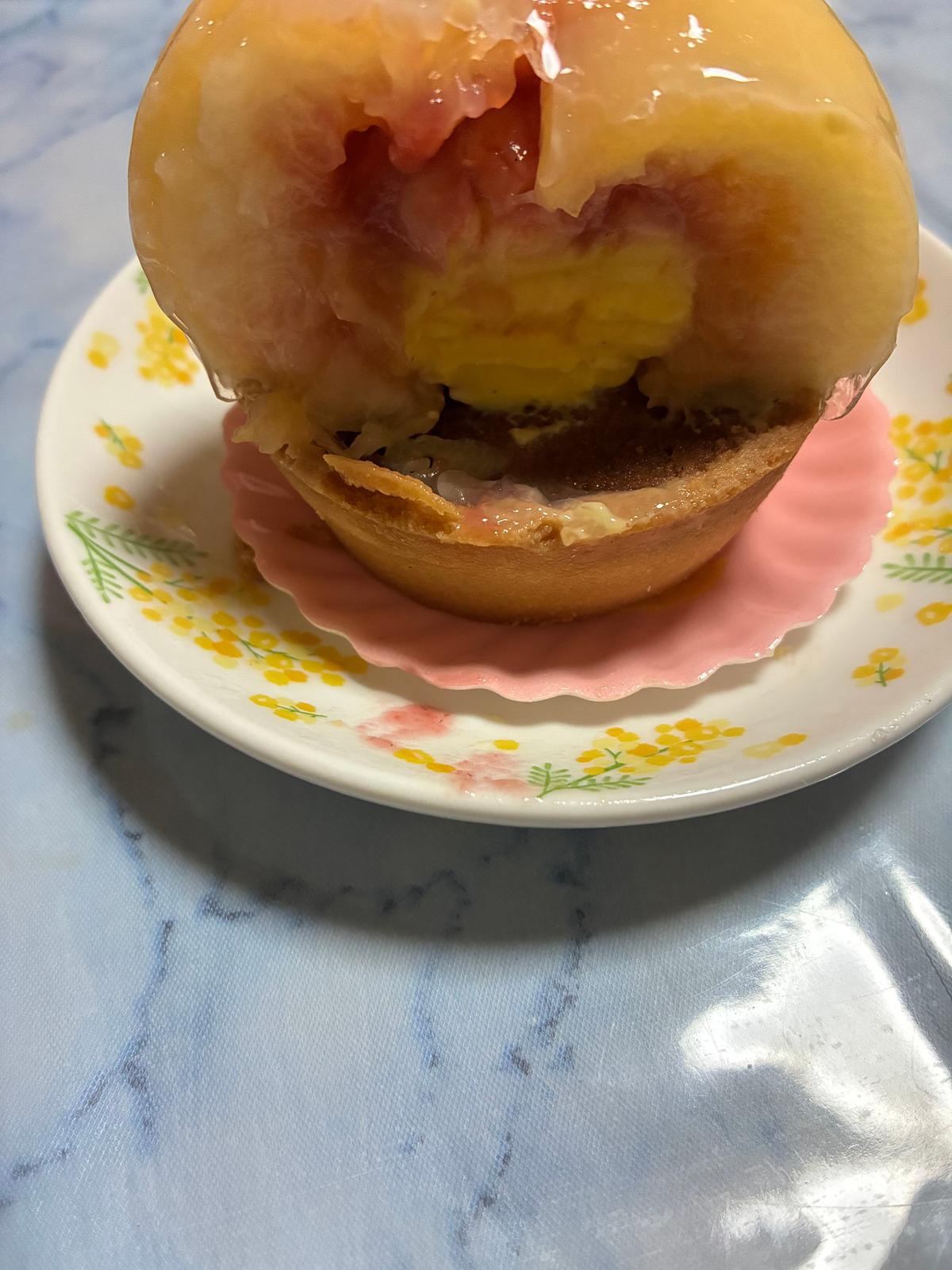 まるごと桃のタルト