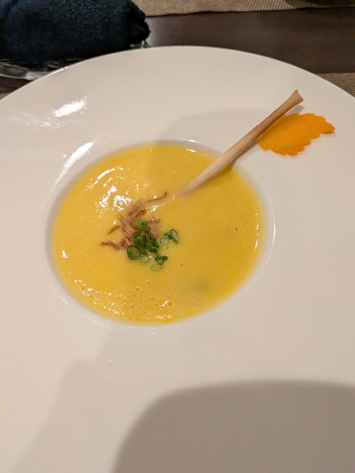 食べるスープ