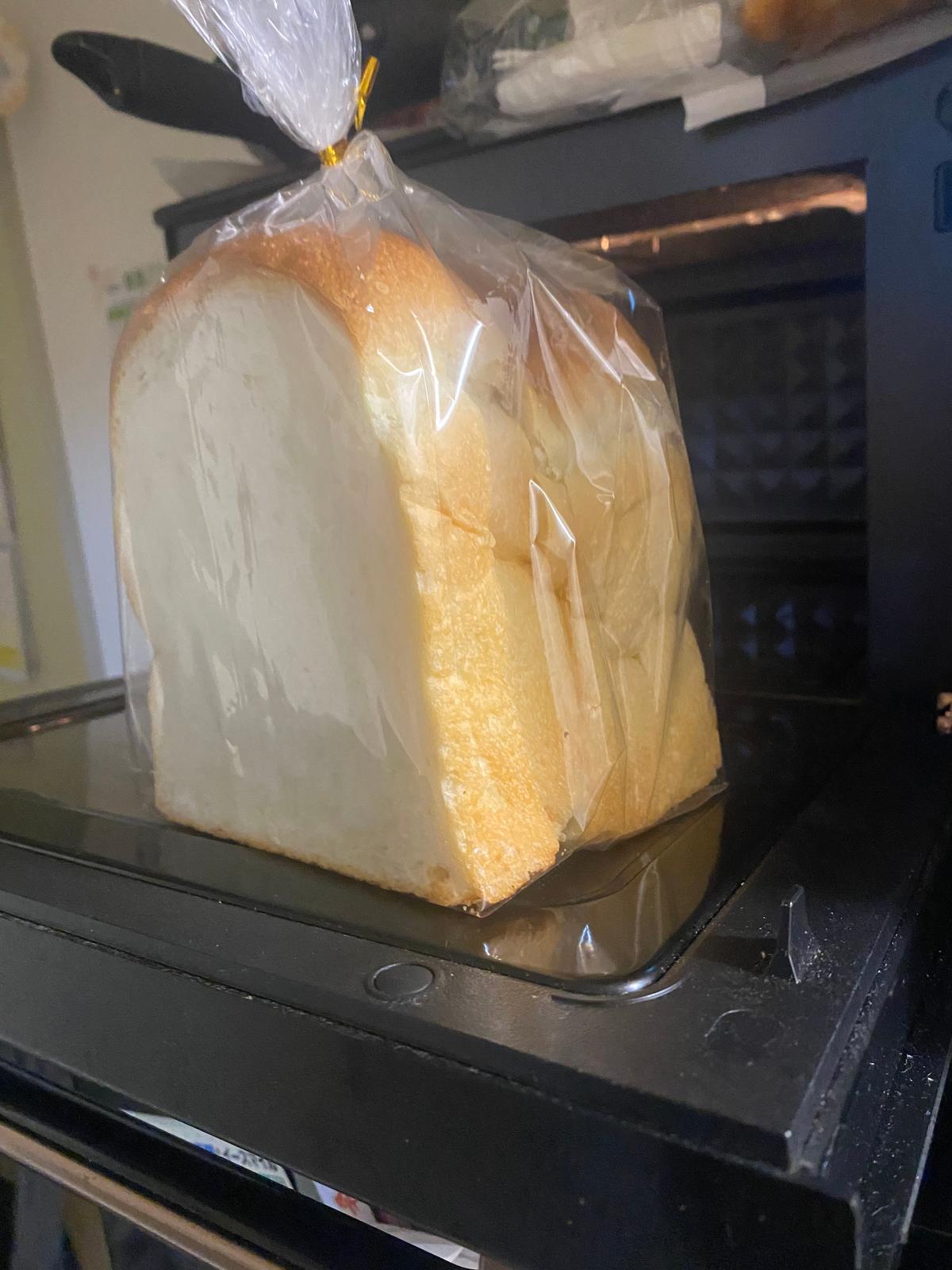 食パン5枚切り250円