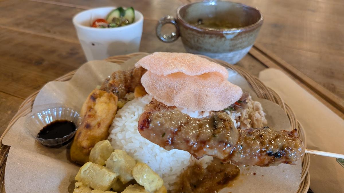 ナシチャンプルランチ　1700円♪