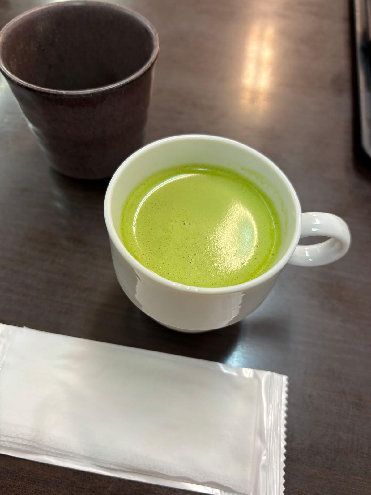 フリードリンクは抹茶ラテで