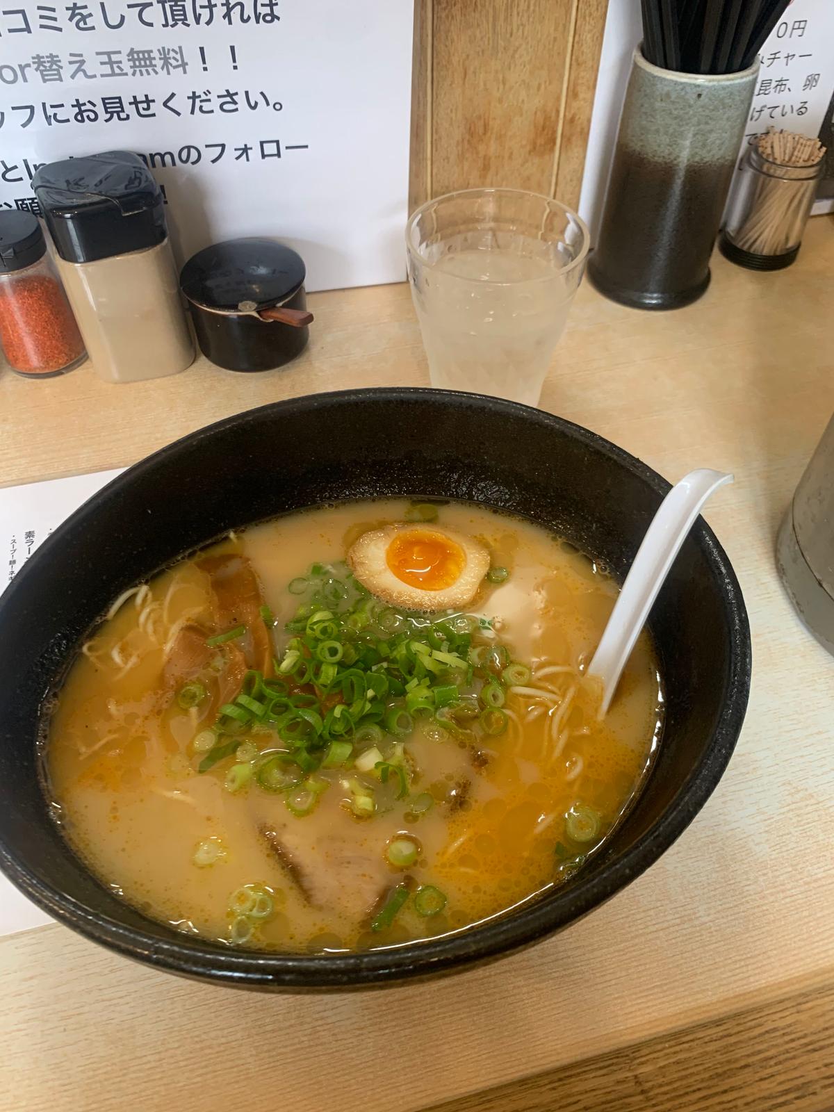 トロトロチャーシューも絶品です。