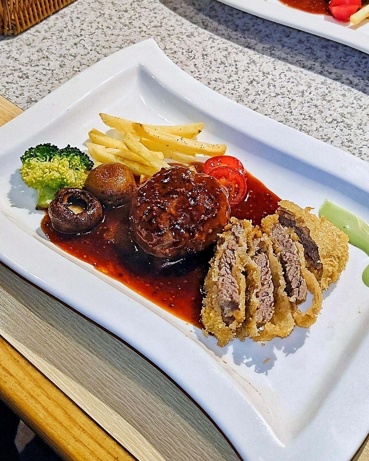 居酒屋ラグジュアリーXmasごちそう倶楽部／ビフカツ＆ハンバーグ