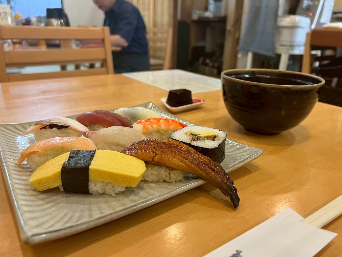 ～江戸時代から続く老舗～　月曜日だけお得に食べれるサービスランチ