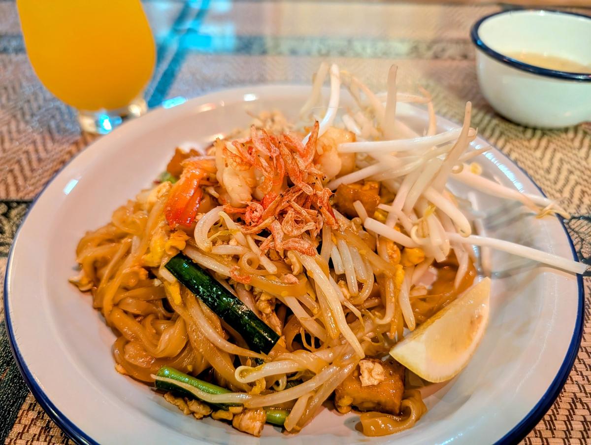 タイ風の焼きそば「パッタイ」