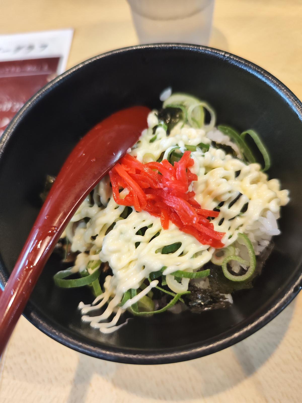半チャーマヨ丼