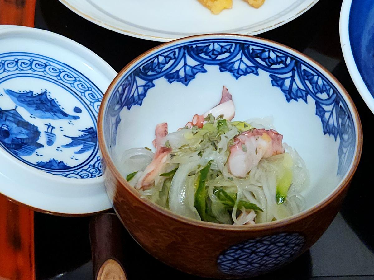 使われてる食材の種類が多いです!