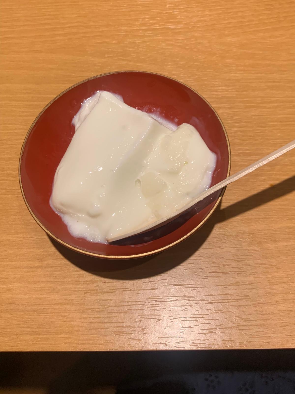 一口デザート付き。パンナコッタでした🍨