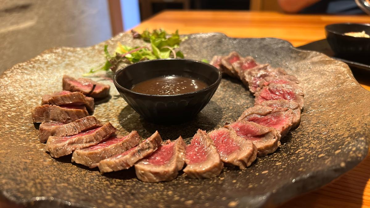 ローストビーフはソースもたっぷりで嬉しい♪