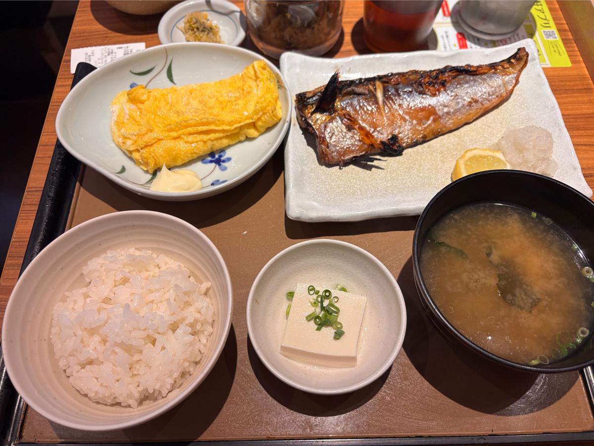 サバの塩焼き定食990円