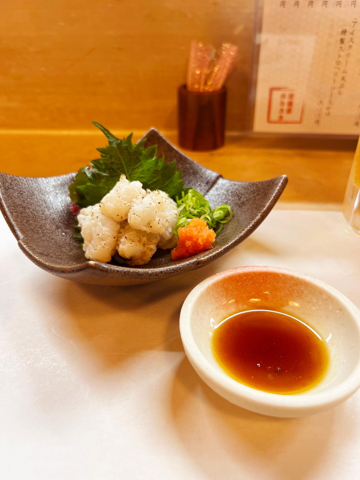 鱧落としの焼き目 骨切りも綺麗で美味しいです
