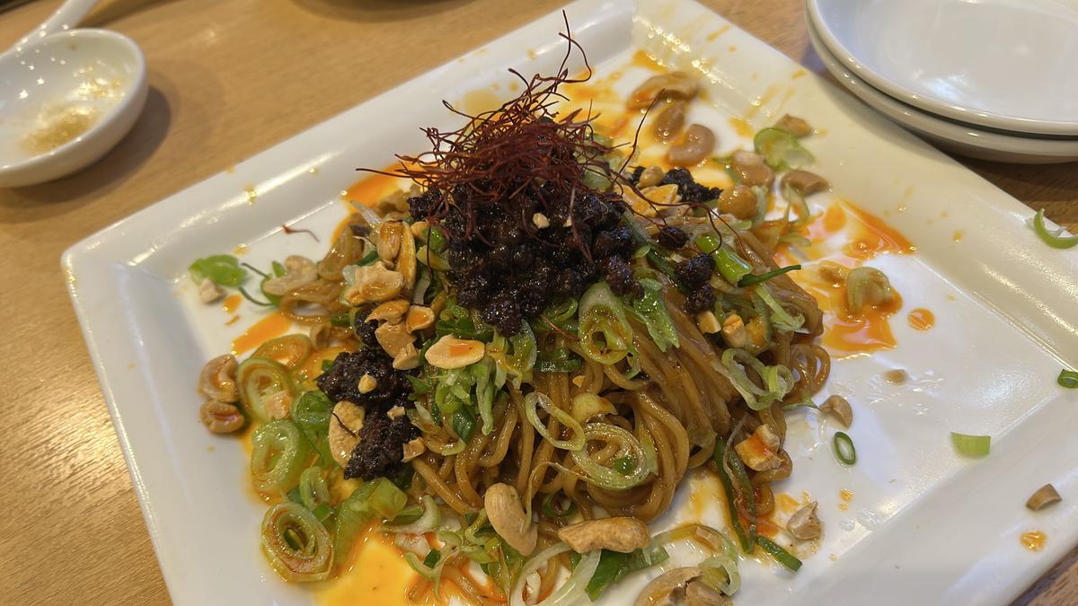 ガツンとシビ辛🔥汁なし担々麺
