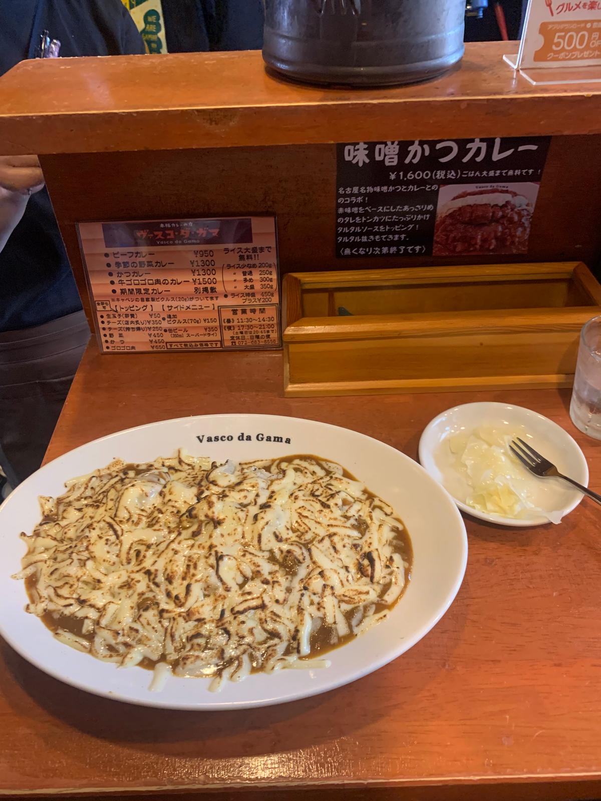 副菜のピクルスがいい仕事します。