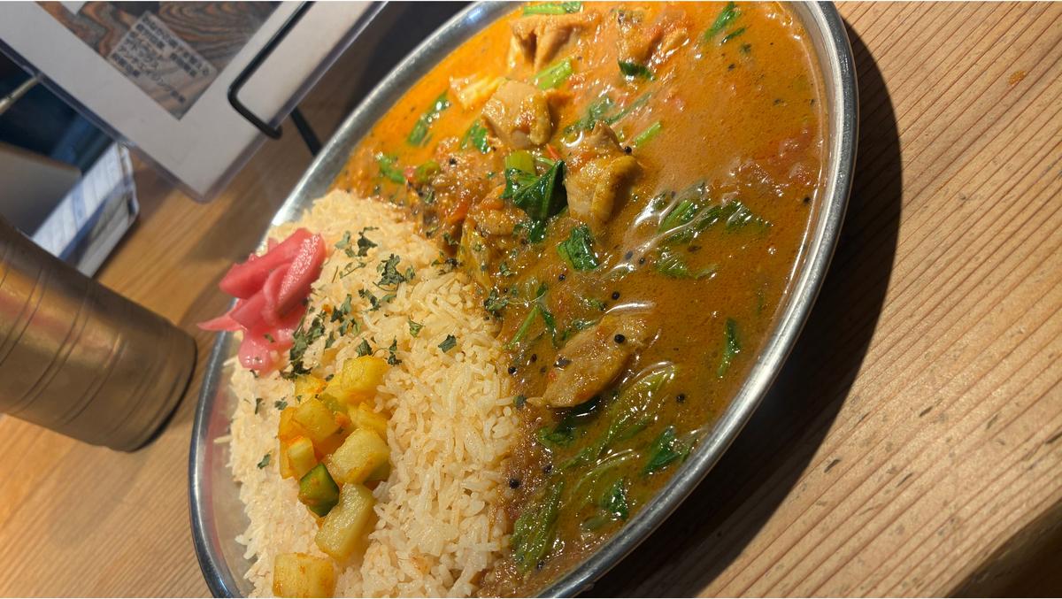 グーグーチキンカレー