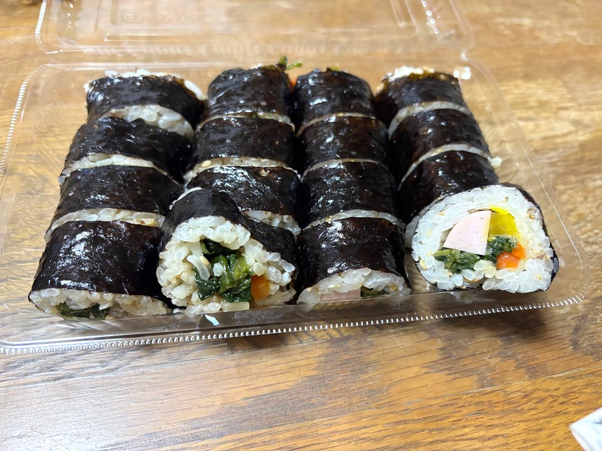 左)ヘルシーキンパ 右)キンパ