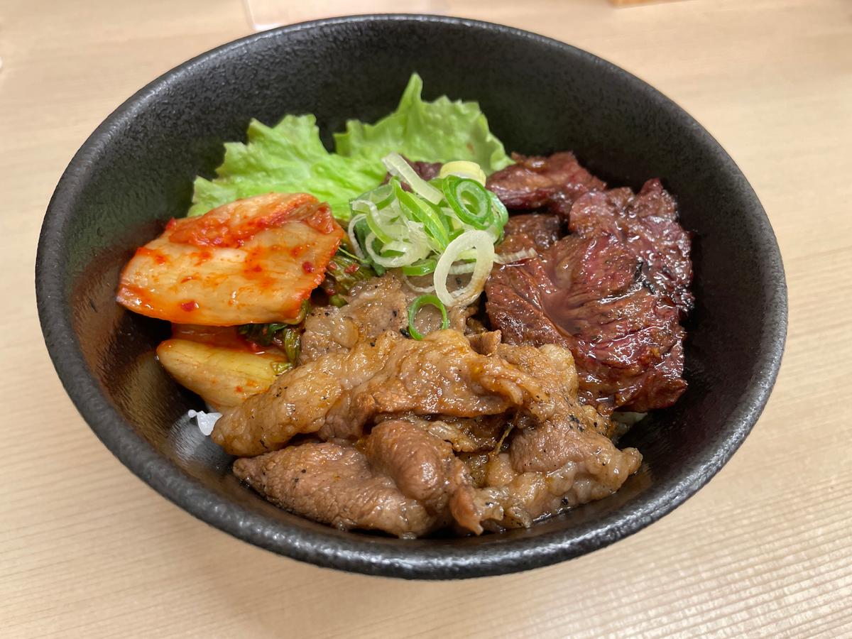 カルビ・ハラミ丼