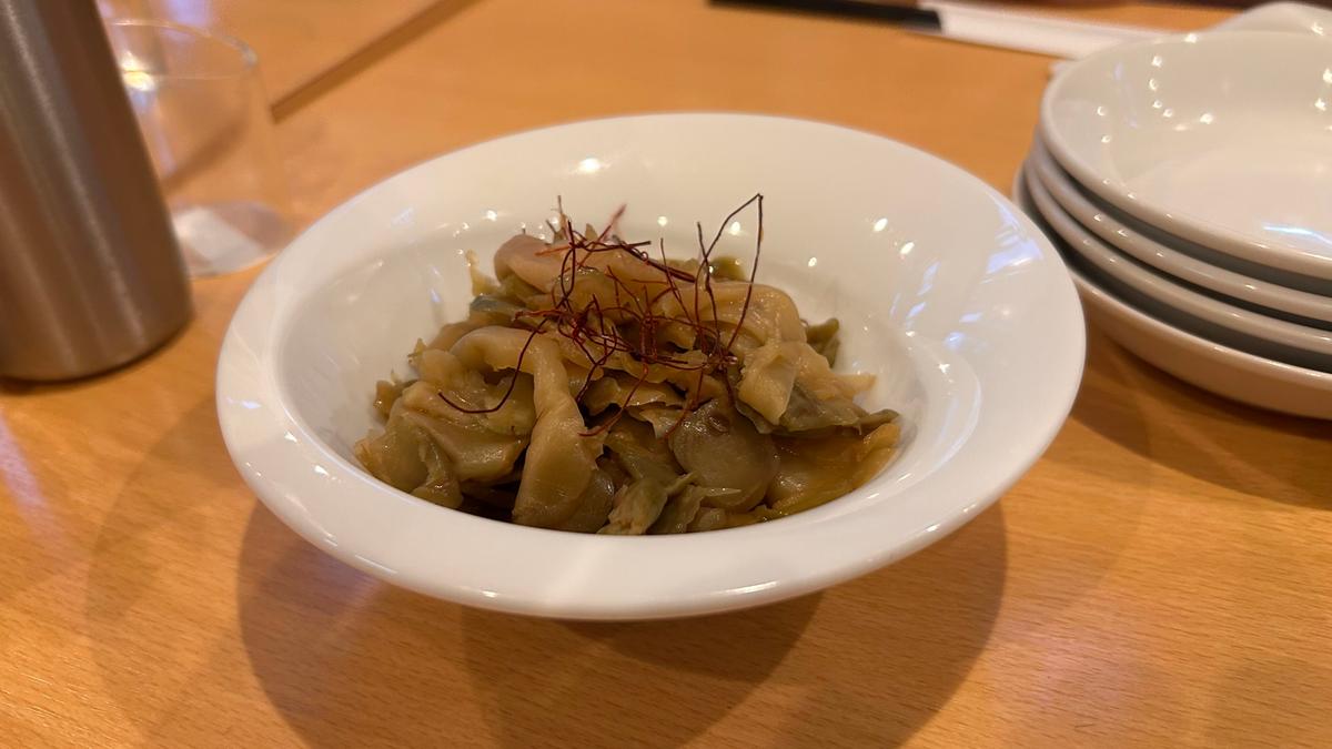 スピードメニューで毎回頼むのがこのザーサイ!