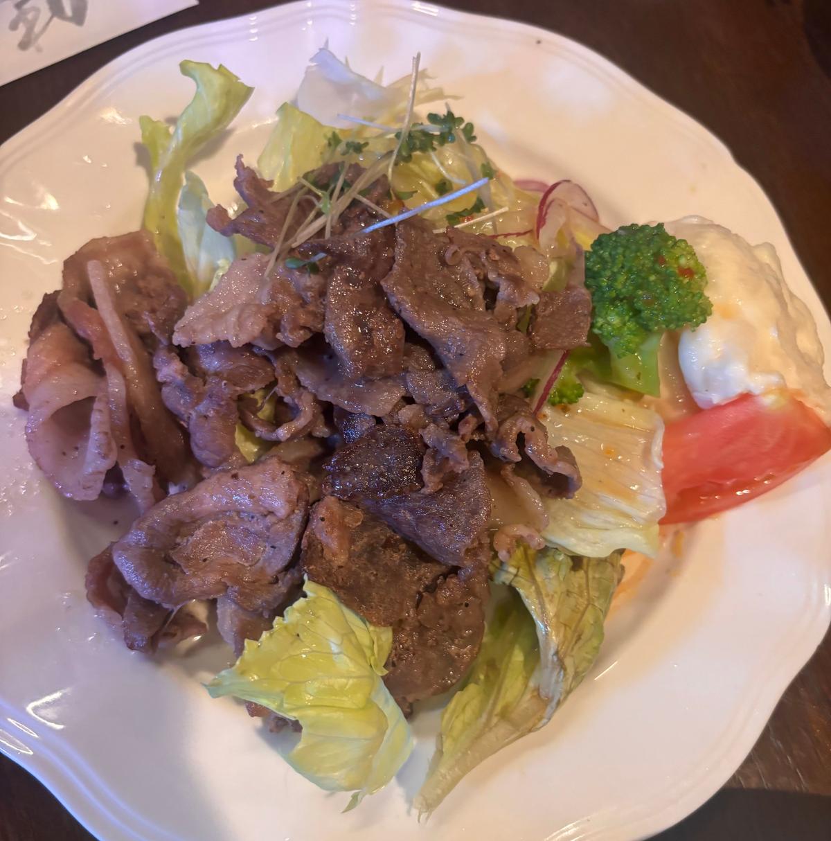 イノシシのおにく。焼き肉ははじめてです。