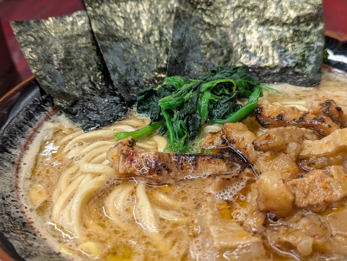 ホルモンラーメン