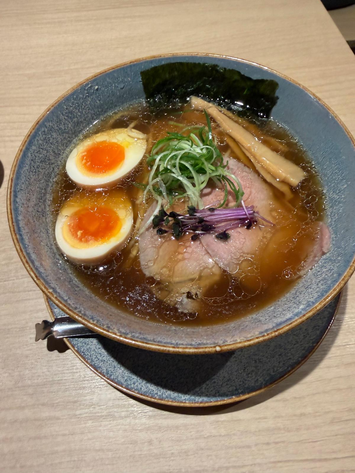 鶏醤油中華蕎麦