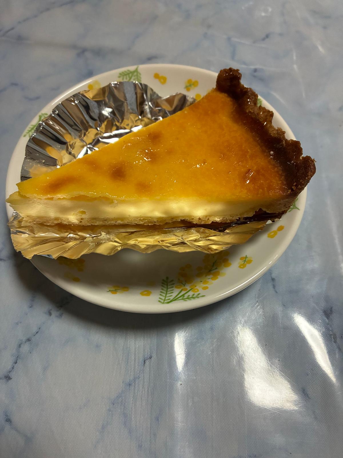 ベイクドチーズタルト