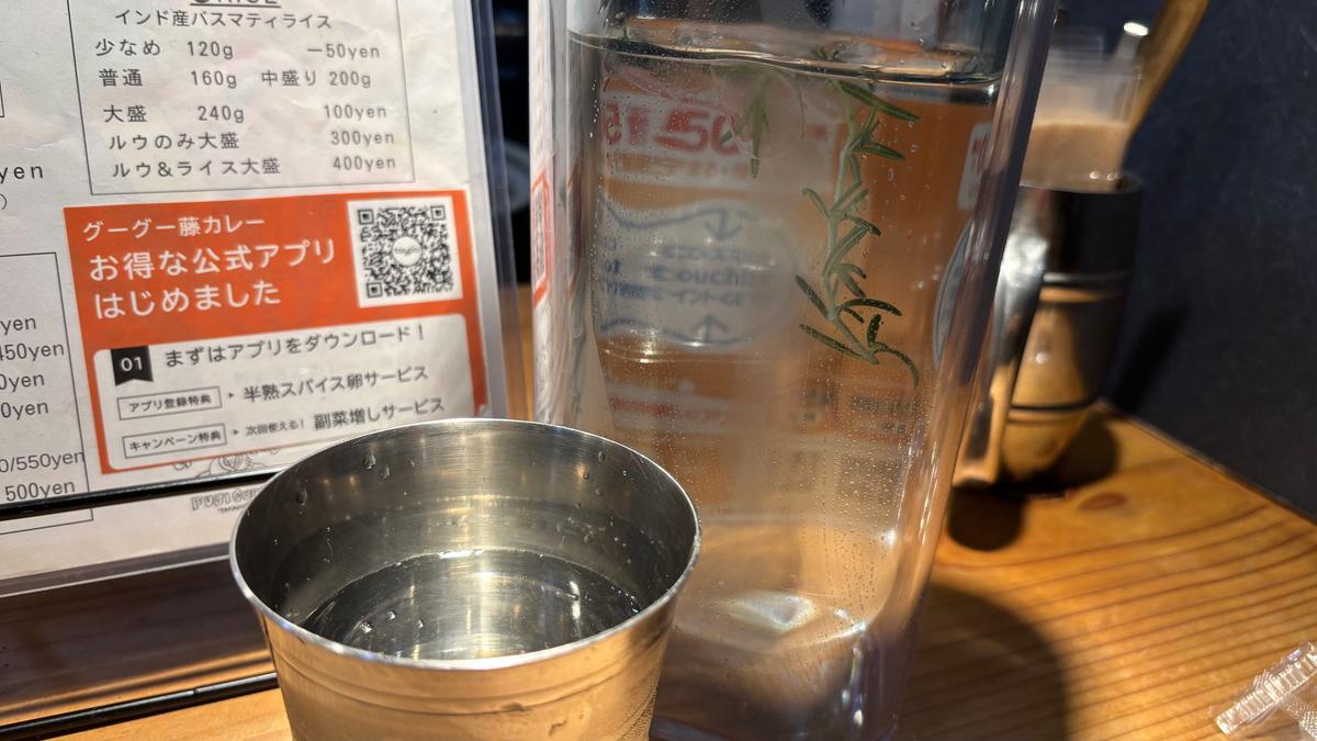 ピッチャーも近くにあってたくさん飲めて嬉しい☺️