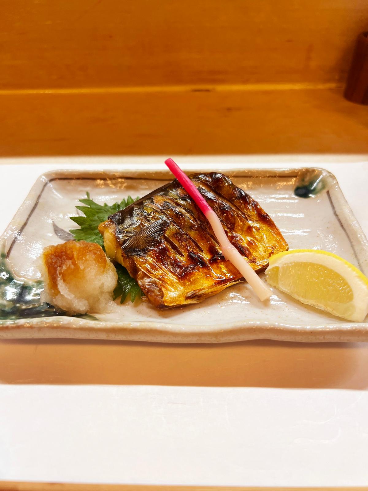 鯖の塩焼き グリルで焼いて下さるため ふわふわで美味しくいただきました