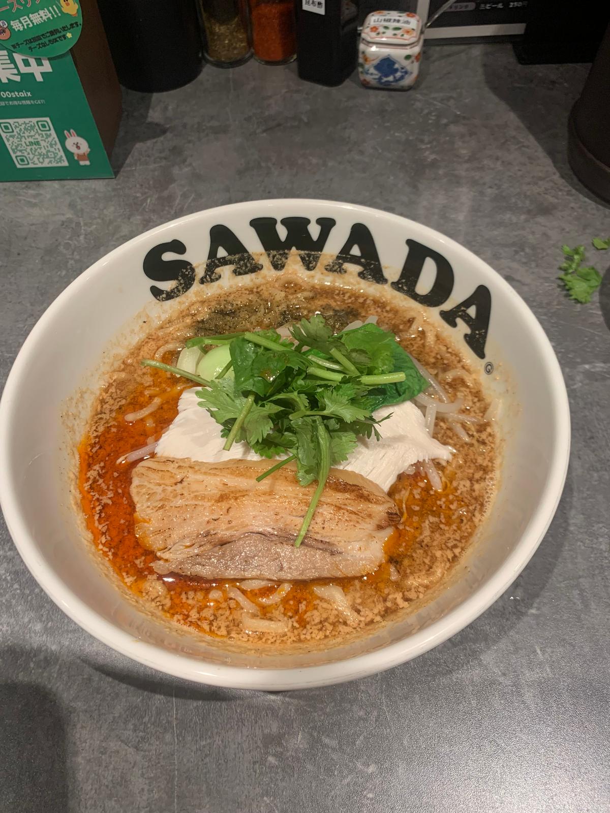 さっそくパクチー🌿をイン