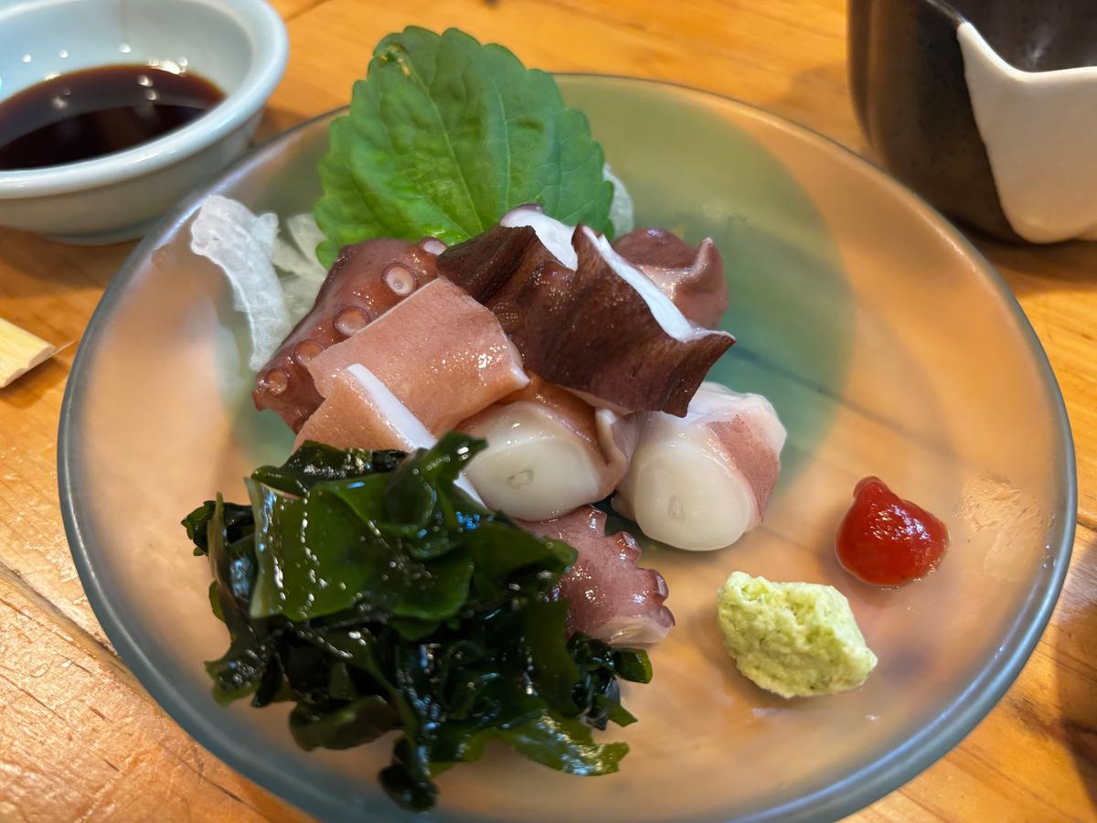 本日の釣りたては明石のタコ!!