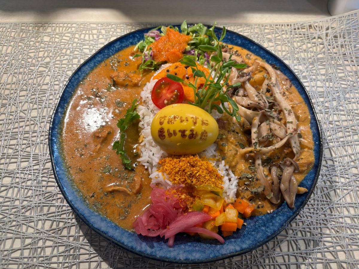 チキンカレー&きのことじゃがいものスパイシークリームカレー