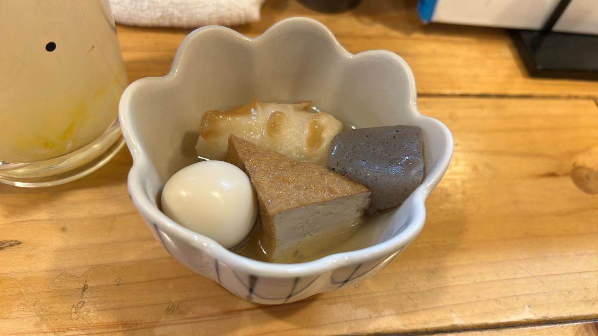 つきだし