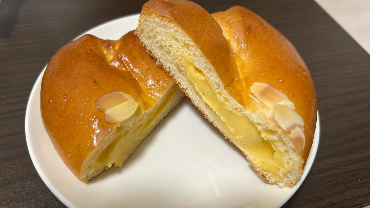 クリームパン