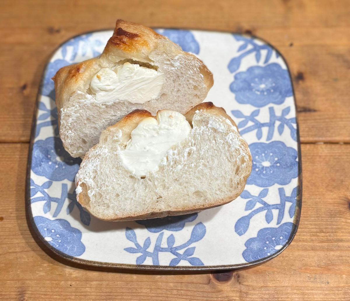 断面図。このあと焼いたらチーズがとろり。